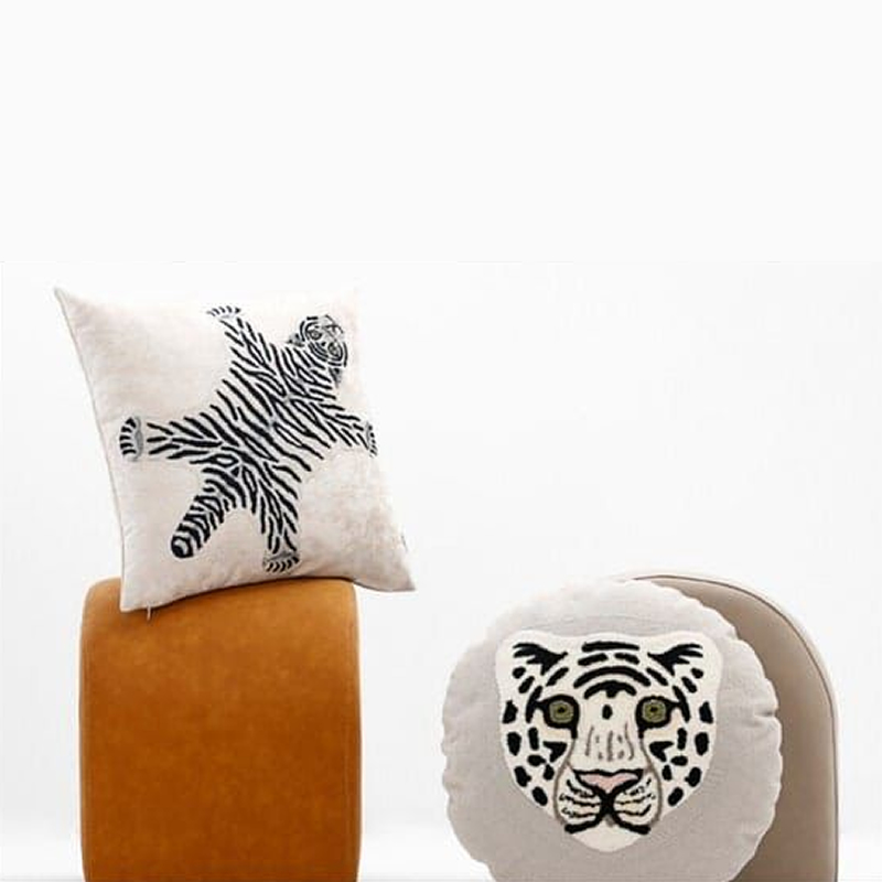 Extra Large White Tiger Round Throw Pillow